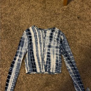 White and Blue Mixed Colored Long Sleeve Croptop